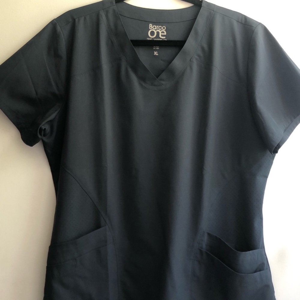 Barco One Gray Scrub Top